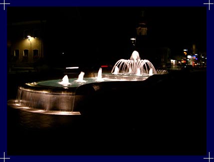 Wasserkreationen, Springbrunnenservice, Wasserdesign, Springbrunnen, Wasserbilder, Zimmerbrunnen, Wandbrunnen, Kunstobjekte aus Wasser Metall und Stein, Dekorbrunnen, Raumbefeuchter